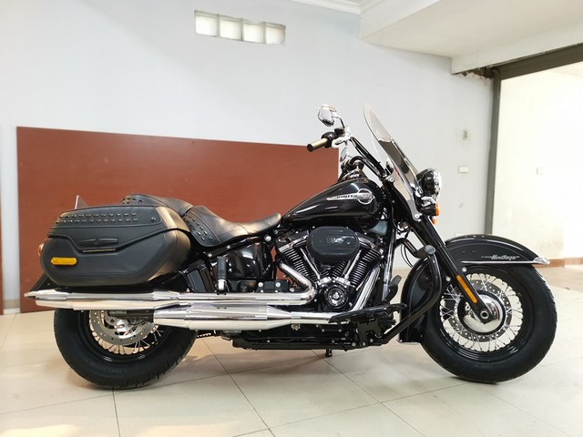 Ngắm Harley Softail Heritage với gói độ gần 600 triệu đồng - Ảnh 1.