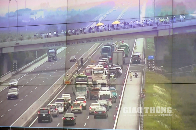 Khẩn trương hoàn thiện Đề án Định hướng đầu tư quản lý, khai thác hệ thống ITS trên đường cao tốc- Ảnh 2. Khẩn trương hoàn thiện Đề án Định hướng đầu tư quản lý, khai thác hệ thống ITS trên đường cao tốc- Ảnh 2.