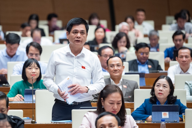 Thủ tướng Phạm Minh Chính: Mạnh dạn thí điểm cơ chế đặc thù, tiếp tục phân cấp, phân quyền - Ảnh 5.