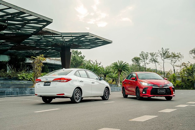 Mẫu xe Toyota Vios đang được bán ra thị trường với 6 phiên bản cùng mức giá bán lẻ từ 489 – 638 triệu đồng.