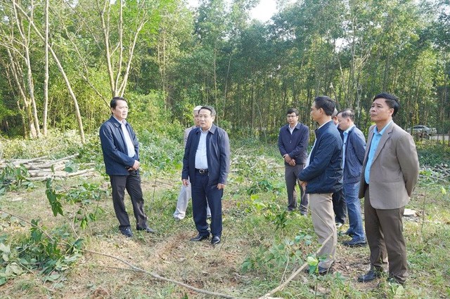 Quảng Trị: Tập trung thực hiện công tác GPMB tại dự án cao tốc Vạn Ninh - Cam Lộ - Ảnh 2.