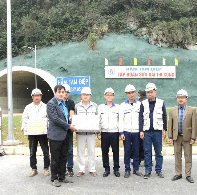 Sớm đưa cao tốc Mai Sơn - Quốc lộ 45 khai thác trước 30/4 - Ảnh 2.