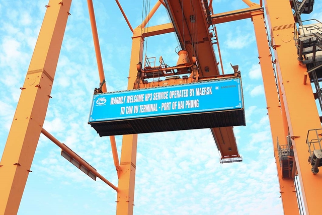 Hàng hóa thông qua khu vực cảng biển Hải Phòng giảm do đâu?

 - Ảnh 1.