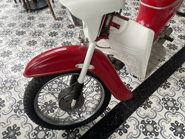 Jawa 50 Type  05, mẫu xe hàng hiếm có mặt tại Việt Nam - Ảnh 3.