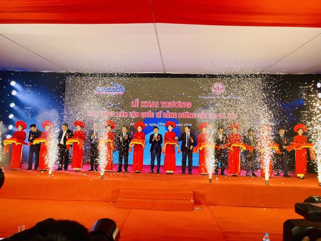 Đường sắt VN vào năm 2030 vận tải hàng hóa liên vận quốc tế dự báo đạt khoảng 4 - 5 triệu tấn - Ảnh 1.