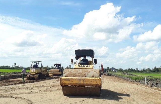 PMU Mỹ Thuận được ủy quyền xem xét phương án đền bù GPMB cao tốc Mỹ Thuận - Cần Thơ - Ảnh 1.