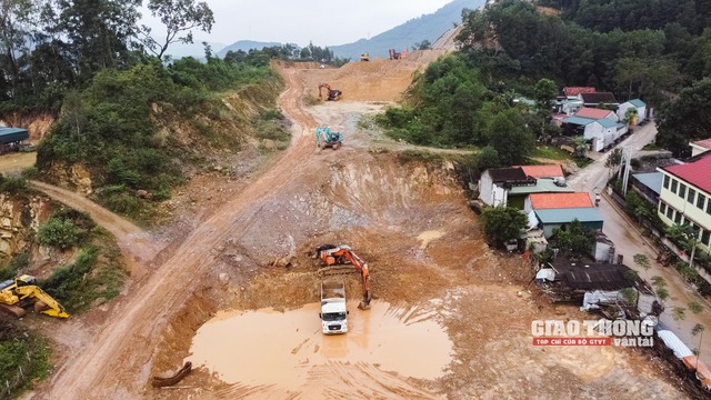 Cao tốc Tân Phú - Bảo Lộc: Cần sớm gỡ vướng mắc cơ chế vốn để khởi công - Ảnh 2. Cao tốc Tân Phú - Bảo Lộc: Cần sớm gỡ vướng mắc cơ chế vốn để khởi công - Ảnh 2.
