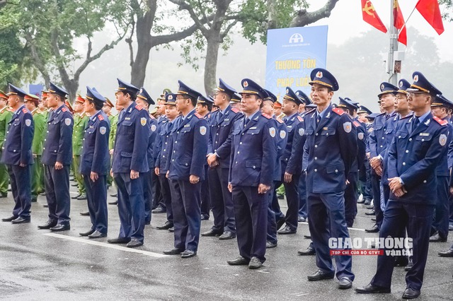 Ra quân Năm ATGT năm 2023 - Ảnh 3. Ra quân Năm ATGT năm 2023 - Ảnh 3.