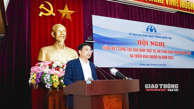 8 nhóm nhiệm vụ trọng tâm đảm bảo trật tự ATGT năm 2023 - Ảnh 1.