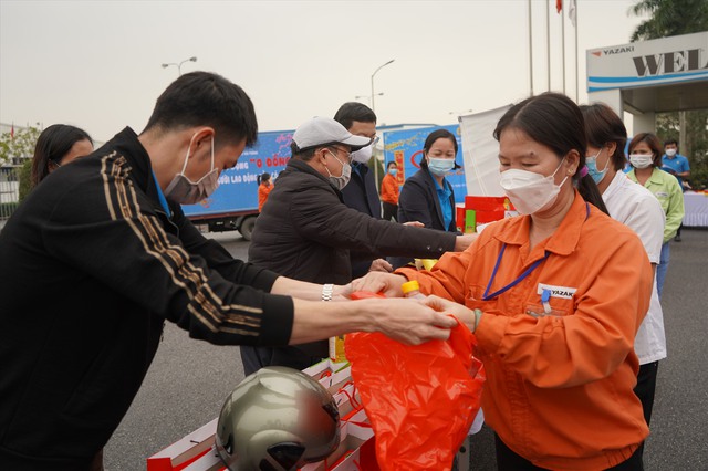 Tổng LĐLĐ Việt Nam ban hành Kế hoạch tổ chức Đại hội công đoàn các cấp tiến tới Đại hội XIII Công đoàn Việt Nam - Ảnh 2.