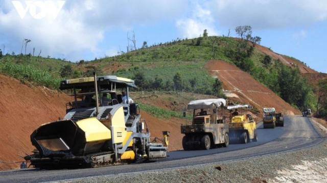 Bộ GTVT đề nghị sửa quy định về hành vi chuyển nhượng thầu - Ảnh 1. Bộ GTVT đề nghị sửa quy định về hành vi chuyển nhượng thầu - Ảnh 1.