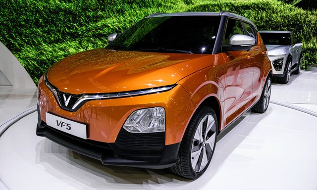 VinFast có lợi thế gì, khi kinh doanh dịch vụ taxi và cho thuê xe? - Ảnh 1.