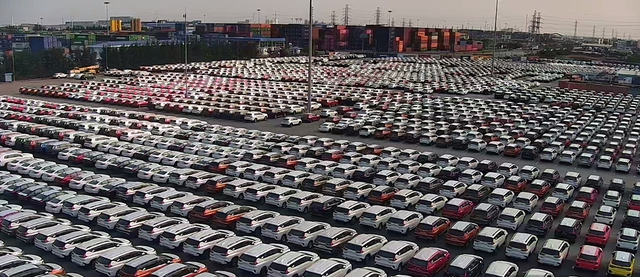 Sản lượng hàng hóa thông qua Cảng Hải Phòng tăng trưởng

 - Ảnh 1.