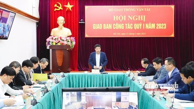 Vận tải tăng trưởng ấn tượng, Bộ GTVT quyết liệt "khơi thông" tiềm năng đường thủy, hàng hải - Ảnh 4.