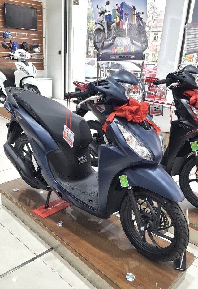 Cập nhật giá xe Honda Vision tháng 3/2023, chỉ còn chênh từ 700.000 đồng - Ảnh 3.