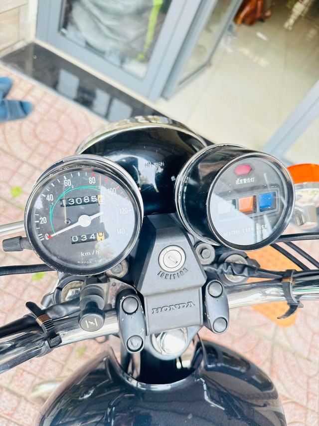 Honda Master 250 đời 1981, biển số tứ quý 8 giá gần 300 triệu đồng - Ảnh 5. Honda Master 250 đời 1981, biển số tứ quý 8 giá gần 300 triệu đồng - Ảnh 5.