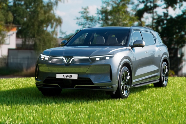 Những chiếc xe điện VinFast VF 9 đầu tiên vừa được bàn giao đến tay khách hàng trong tháng 3/2023.