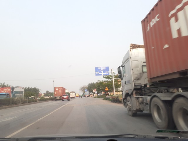 Hải Dương thu hồi giấy phép của 5 đơn vị vận tải  - Ảnh 1.