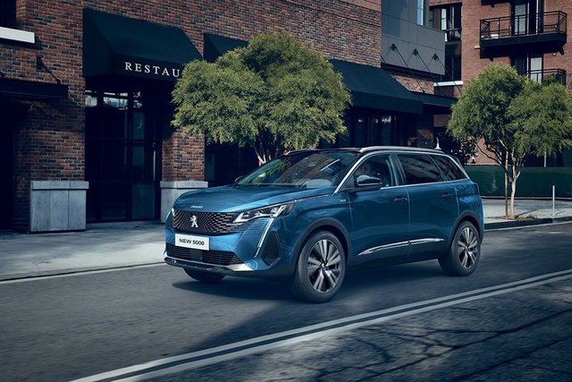 Mẫu xe Peugeot 5008.