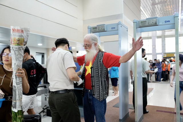 10 khuyến cáo của Cảng hàng không Nội Bài đối với khách đi lại dịp nghỉ lễ 30/4 – 1/5   - Ảnh 2.