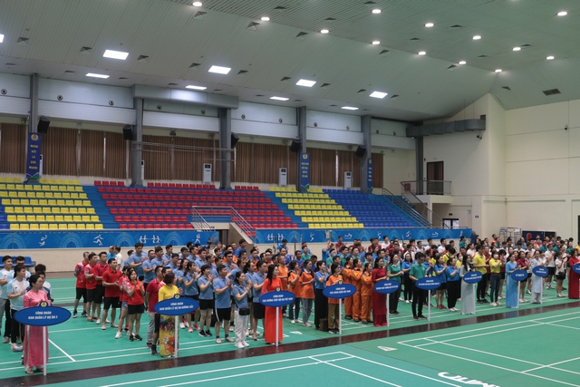 Khai mạc Hội thao CNVC-LĐ ngành GTVT chào mừng Đại hội công đoàn các cấp

 - Ảnh 8.