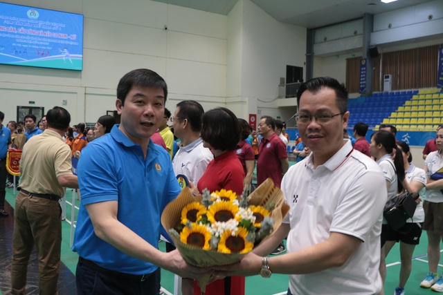 Khai mạc Hội thao CNVC-LĐ ngành GTVT chào mừng Đại hội công đoàn các cấp

 - Ảnh 10.