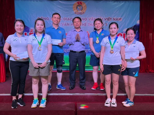 Bế mạc Hội thao CNVC-LĐ ngành GTVT chào mừng Đại hội công đoàn các cấp
- Ảnh 9. Bế mạc Hội thao CNVC-LĐ ngành GTVT chào mừng Đại hội công đoàn các cấp
- Ảnh 9.