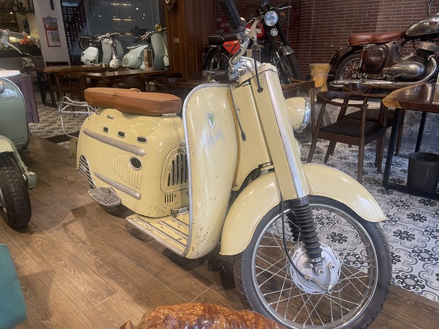 Xế cổ - Audi Hobby 1955 vẫn chạy “phăm phăm” sau 68 năm - Ảnh 1.