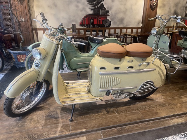 Xế cổ - Audi Hobby 1955 vẫn chạy “phăm phăm” sau 68 năm - Ảnh 2.