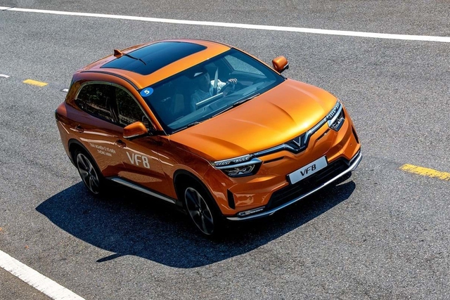 Mẫu xe thuần điện VinFast VF 8. Mẫu xe thuần điện VinFast VF 8.