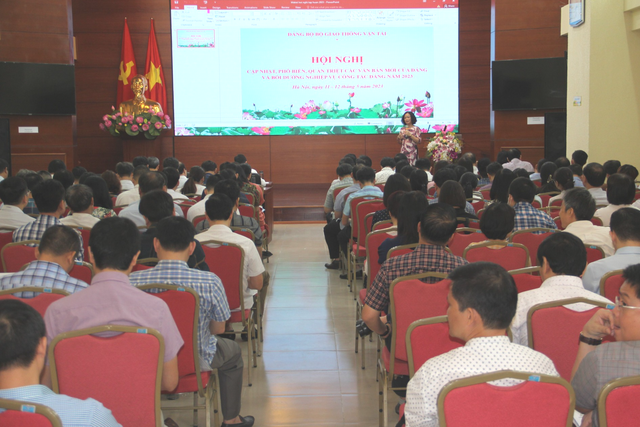 Đảng ủy Bộ GTVT tập huấn nâng cao năng lực, chất lượng cán bộ, đảng viên - Ảnh 1. Đảng ủy Bộ GTVT tập huấn nâng cao năng lực, chất lượng cán bộ, đảng viên - Ảnh 1.