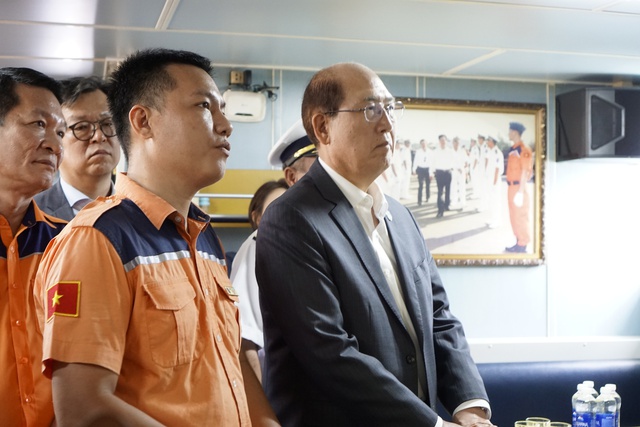 Tổng Thư ký IMO Kitack Lim: "Tôi rất tự hào về những gì lực lượng cứu nạn Việt Nam đang làm"   - Ảnh 6.