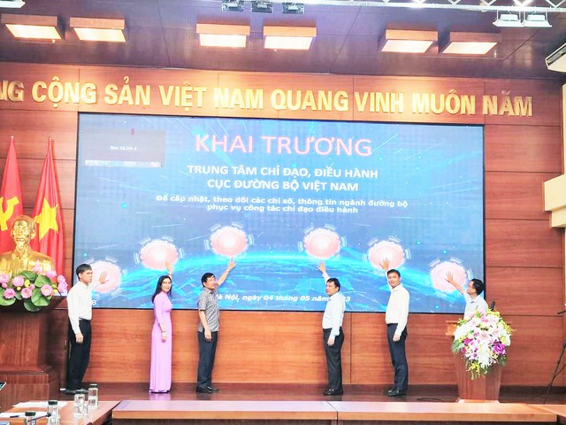 Khai trương "Trung tâm chỉ đạo, điều hành – Cục Đường bộ Việt Nam" - Ảnh 1.