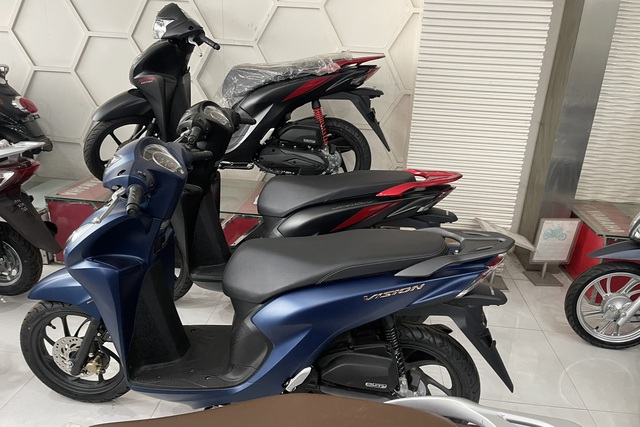 Thế giới xe tuần qua: "Siêu bão" giảm giá, ô tô quay đầu lao dốc - Ảnh 9.