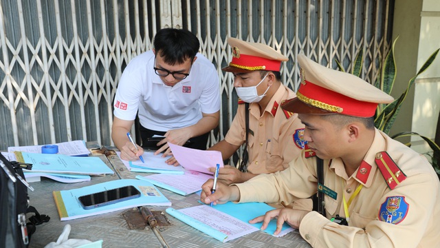 Công an Bắc Giang thành lập 19 Tổ chuyên đề xử lý trật tự ATGT - Ảnh 2.