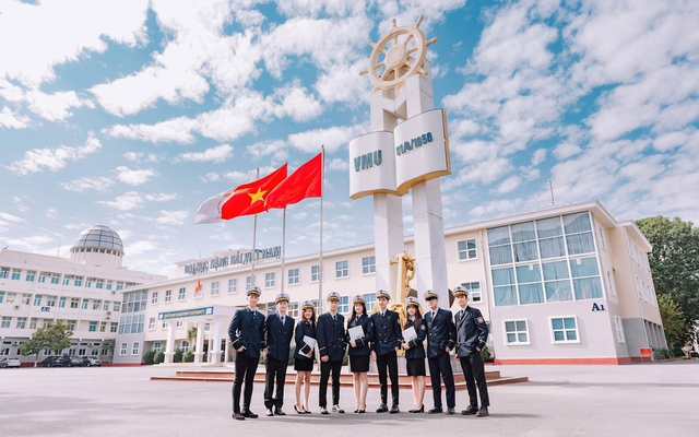 Bộ trưởng Nguyễn Văn Thắng yêu cầu toàn ngành GTVT nêu gương về mọi mặt - Ảnh 4. Bộ trưởng Nguyễn Văn Thắng yêu cầu toàn ngành GTVT nêu gương về mọi mặt - Ảnh 4.