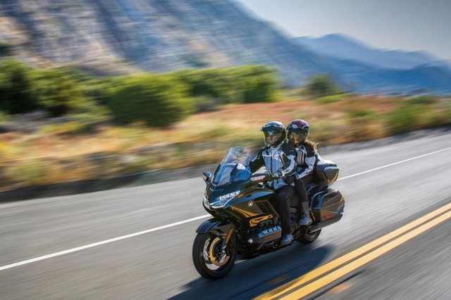 Mẫu xe đường trường Honda Gold Wing 2023. Thế giới xe