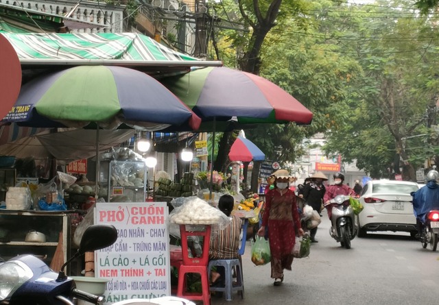 Hải Phòng chỉ đạo nóng tổng kiểm tra, xử lý các vi phạm về TTGT - Ảnh 2. Hải Phòng chỉ đạo nóng tổng kiểm tra, xử lý các vi phạm về TTGT - Ảnh 2.