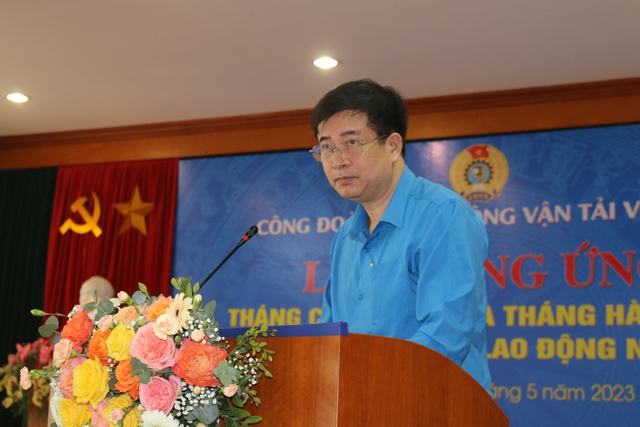 Phát động hưởng ứng Tháng công nhân, Tháng hành động về An toàn, vệ sinh lao động năm 2023
- Ảnh 1. Phát động hưởng ứng Tháng công nhân, Tháng hành động về An toàn, vệ sinh lao động năm 2023
- Ảnh 1.