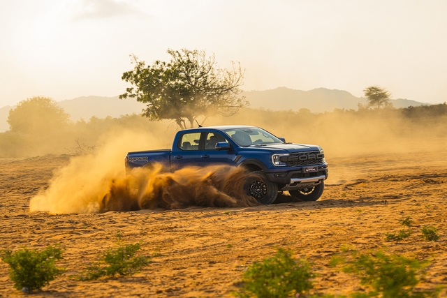 Ford Ranger Raptor và tuyệt chiêu khí động học từ siêu phẩm Mustang - Ảnh 1. Ford Ranger Raptor và tuyệt chiêu khí động học từ siêu phẩm Mustang - Ảnh 1.