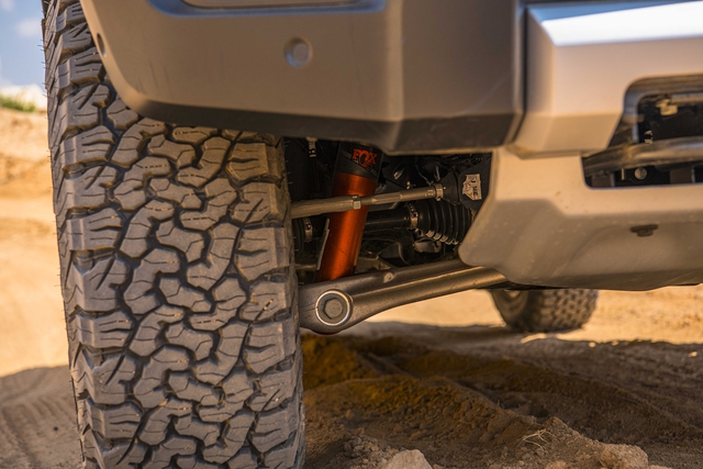 Ford Ranger Raptor và tuyệt chiêu khí động học từ siêu phẩm Mustang - Ảnh 3. Ford Ranger Raptor và tuyệt chiêu khí động học từ siêu phẩm Mustang - Ảnh 3.