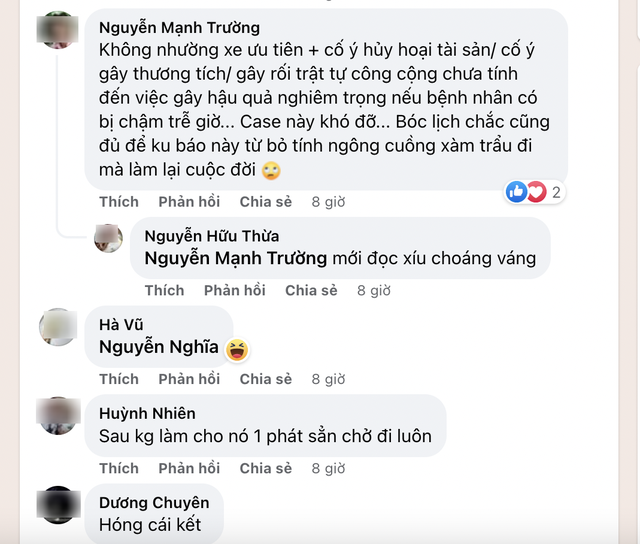 Video thanh niên đập bể kính xe cứu thương trước cổng bệnh viện gây xôn xao dư luận - Ảnh 3.