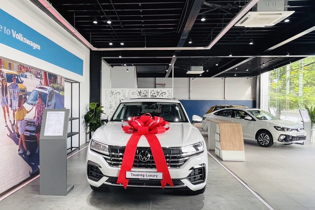 Mẫu xe SUV hạng sang Touareg tại gian trưng bày của Volkswagen Hải Phòng