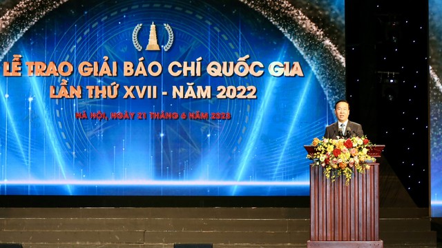 Vinh danh 123 tác phẩm chất lượng cao đoạt Giải Báo chí Quốc gia lần thứ XVII - Ảnh 2.