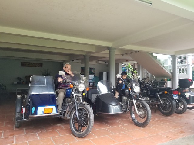 Già Khuê- Người giữ lửa cho dòng xe Sidecar tại Việt Nam - Ảnh 1. Già Khuê- Người giữ lửa cho dòng xe Sidecar tại Việt Nam - Ảnh 1.