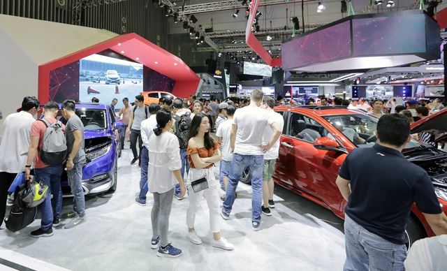 Sức mua ô tô trên toàn thị trường đang rất thấp.