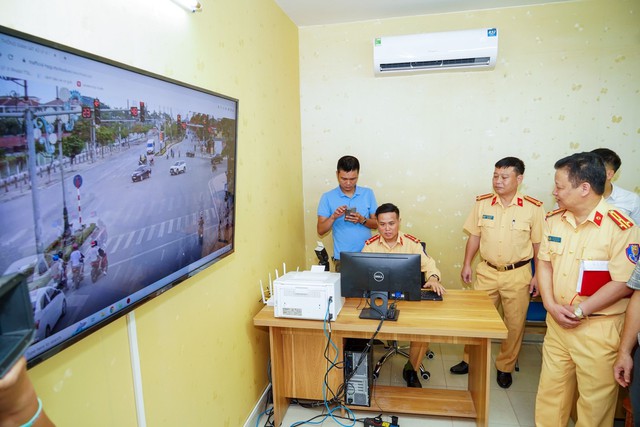 Hải Phòng xử lý nghiêm vi phạm giao thông qua hệ thống camera giám sát - Ảnh 2.