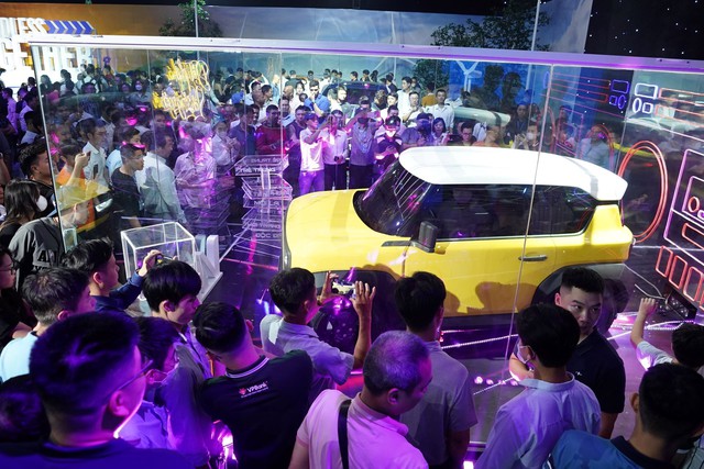 Hơn 11 nghìn ô tô điện VinFast đã đến tay khách hàng trong 6 tháng - Ảnh 3.