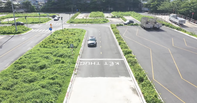 Bình Dương lý giải việc ngừng tổ chức các kỳ thi sát hạch lái xe ô tô - Ảnh 1.