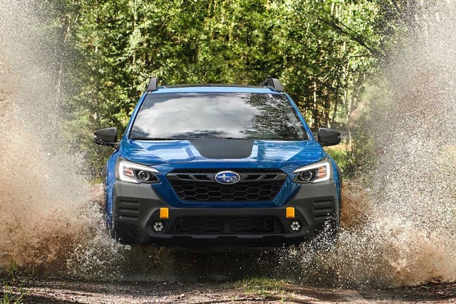 Mẫu xe SUV 7 chỗ ngồi Subaru Outback đang giảm giá đến 400 triệu đồng, số tiền đủ để mua một mẫu xe cỡ A. Thế giới xe tuần qua